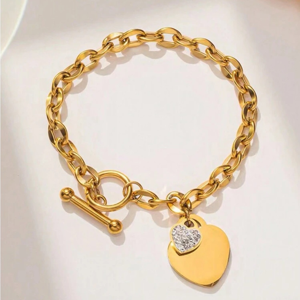 Gold plated stainless steel heart link bracelet with toggle